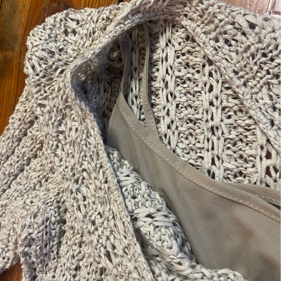 Dana Buchman Open Knit Crochet Sweater Size L Oatmeal Built in Camisole Boho - Picture 6 of 14